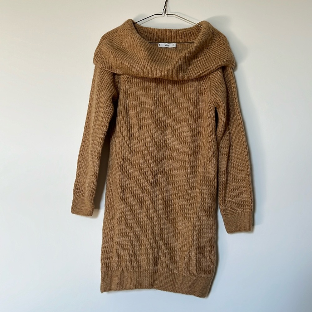 Female small size sweater